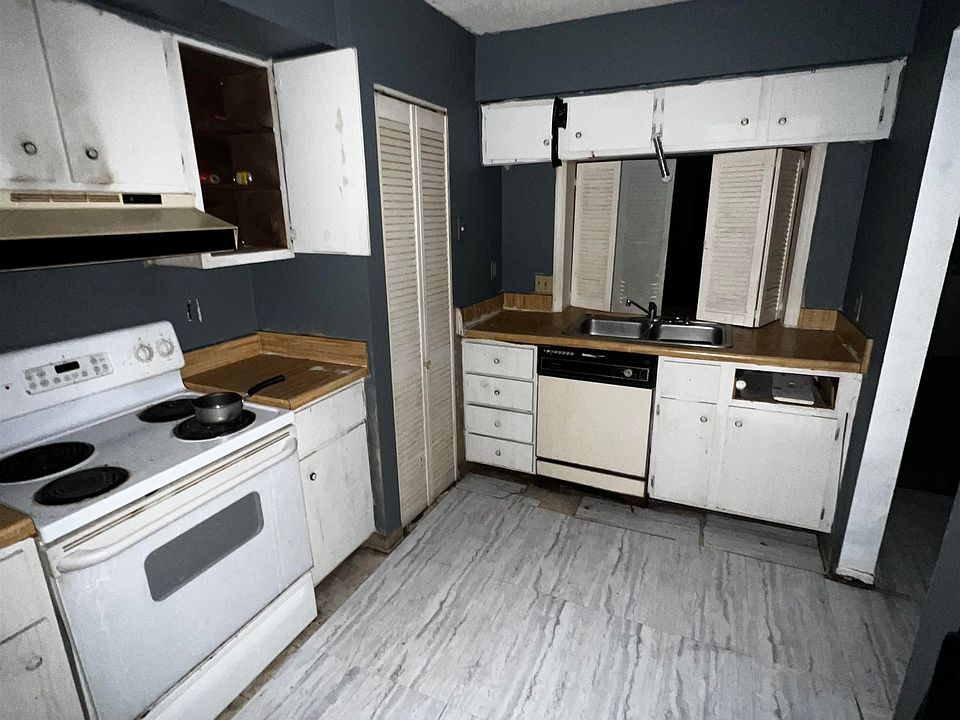 1st image of 5290 Flowering Peach Dr #5290