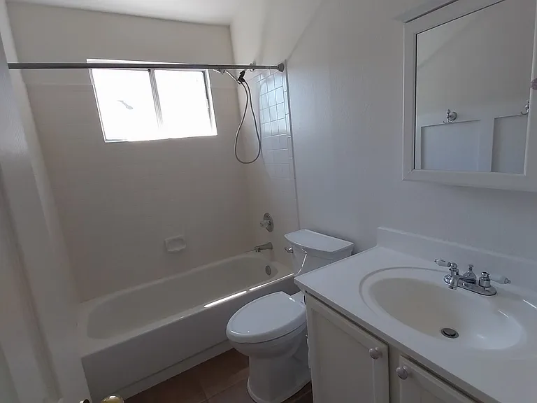 9786 Buckingham Ct — Photo 30