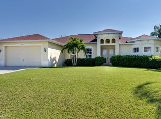 4905 SW 25th Court Cpe, Coral, FL 33914