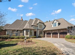 5519 Two Iron Dr, Matthews, NC 28104