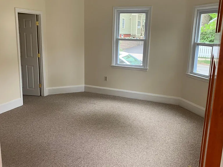 52-54 Webster St #1 — Photo 9