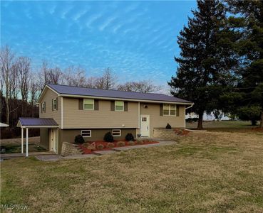 2053 McGill Rd, Belpre, OH, 45714