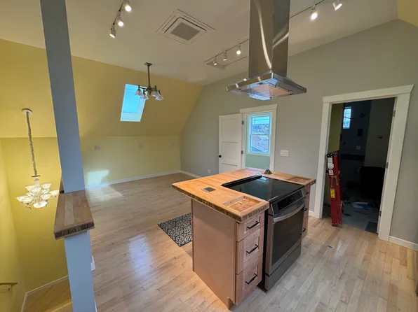 2115 Franklin St, Bellingham, WA 98225
