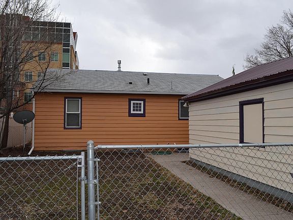 5th image of 1836 South Ave W