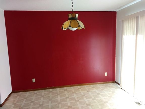 5th image of 111 Nordmere Dr