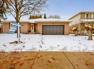 1031 Griffith St, London, ON N6K3Y7