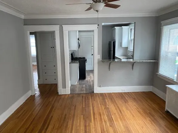 2121 Renrock Rd Floor 1, Cleveland, OH 44118