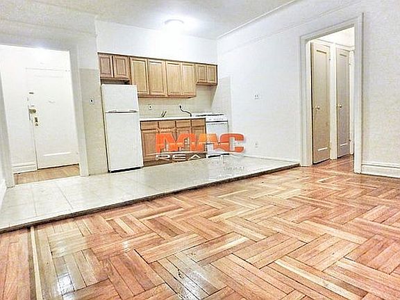 2nd image of 3083 29th St APT C8