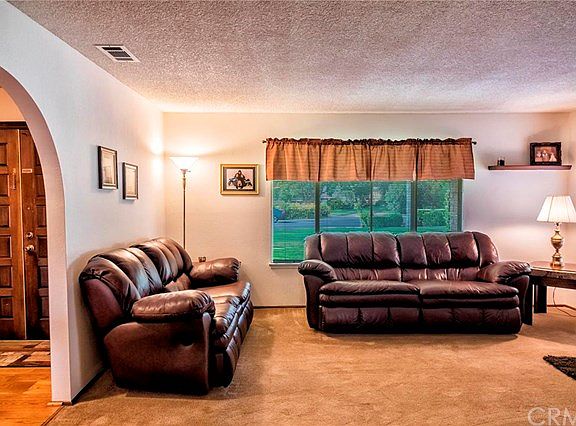 4th image of 35365 Birchwood St