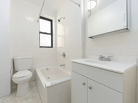 5th image of 631 W 204th St #55