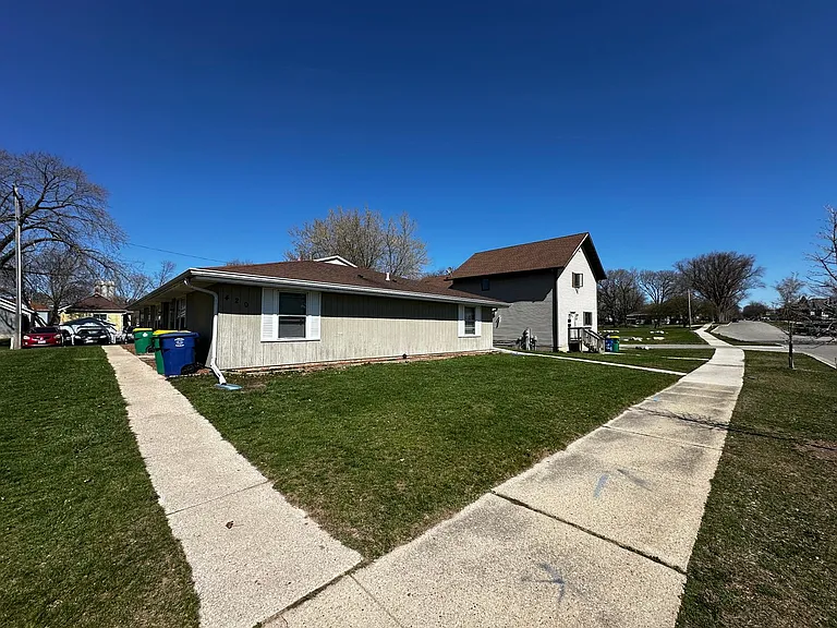 420 S Maple Ave — Photo 16