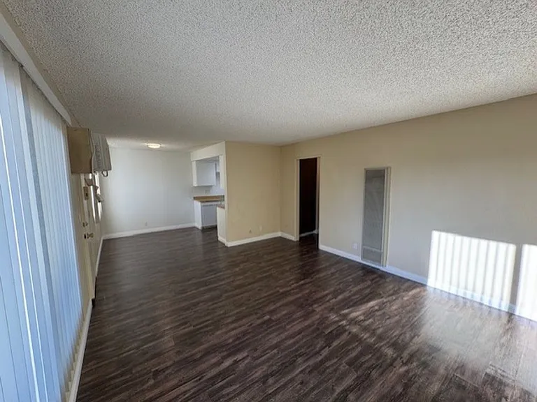 CEDAR 9421 — Photo 6