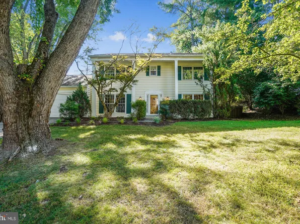 12119 Greenleaf Ave, Rockville, MD 20854