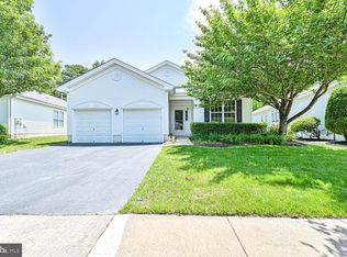 110 Hyannis Ct, Galloway, NJ 08205