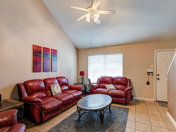 4th image of 2738 W Tharpe St APT 1806