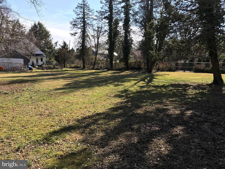 2nd image of 0 Cherry Ln