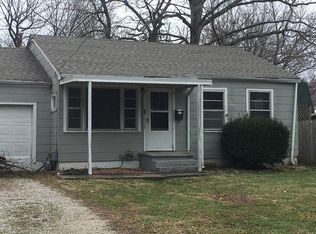 1938 S Kimbrough Ave, Springfield, MO 65807