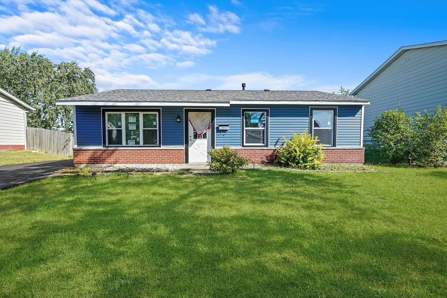 3750 Highland Pl photo 1