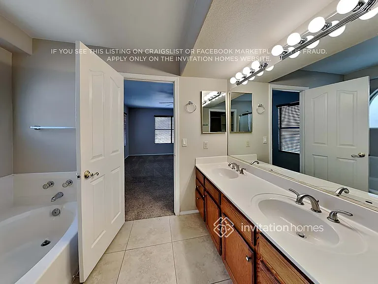 10201 S Hopi Ln — Photo 11