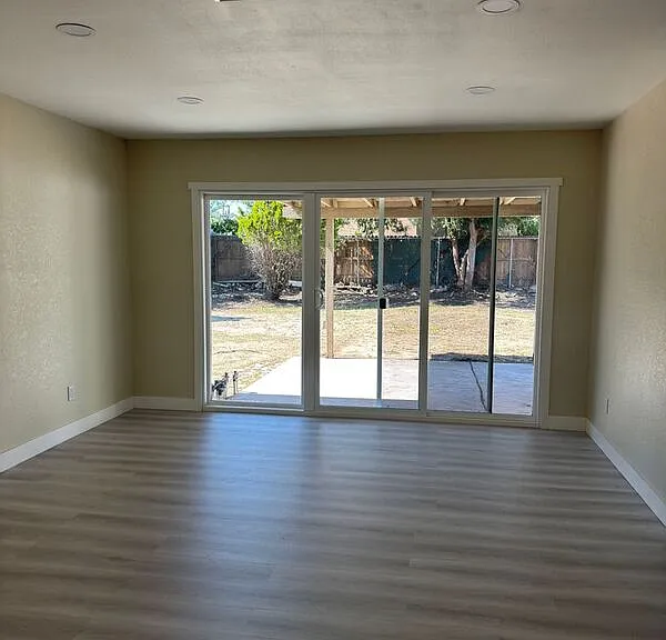 17424 Seville Ct — Photo 14