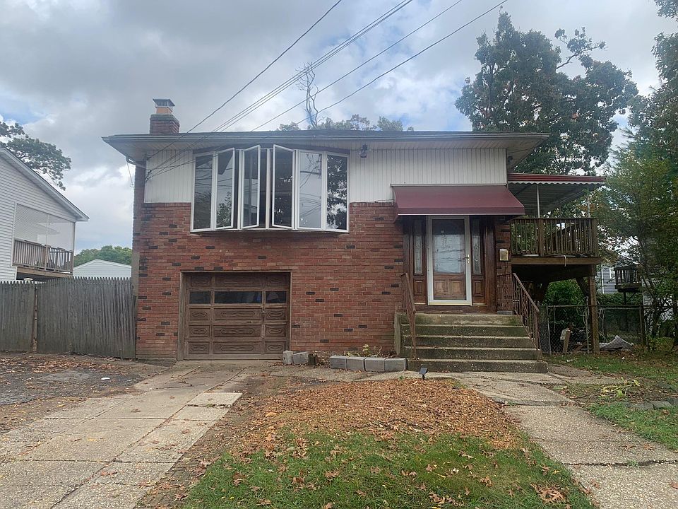 1st image of 1044 N Broadway