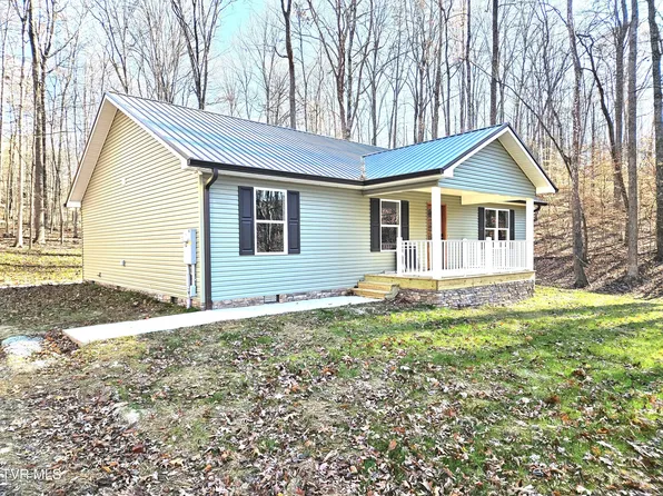 325 Hillcrest St, Rogersville, TN 37857