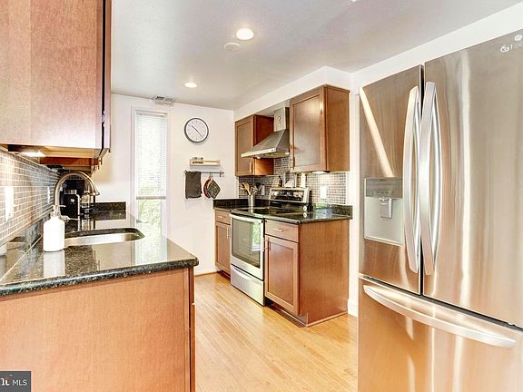 5th image of 12601 Westport Ln