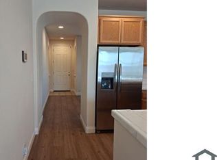 10117 Lambeau Ct, Elk Grove, CA 95757