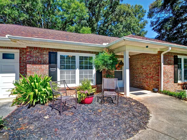 2520 Morningside Dr, Austell, GA 30106