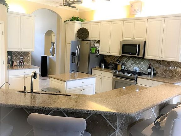 2nd image of 9407 Clover Glen Dr