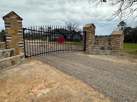 3rd image of 13484 W State Highway 155