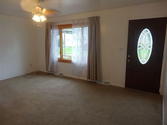 2nd image of 3 Gage Ave