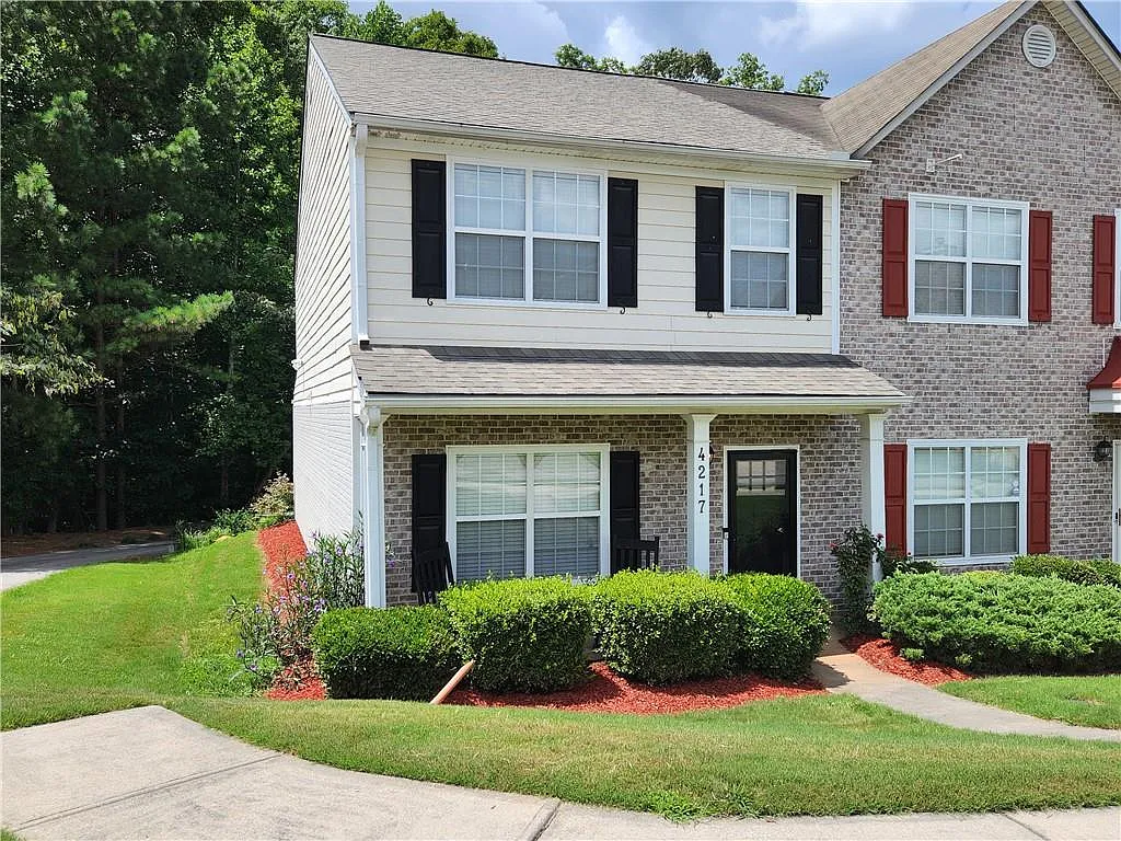 3 bed, 2.5 bath, 1460 sqft, $1,850 — Photo 1
