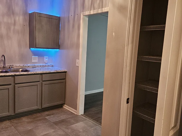 6091 Brookechase Ln — Photo 18