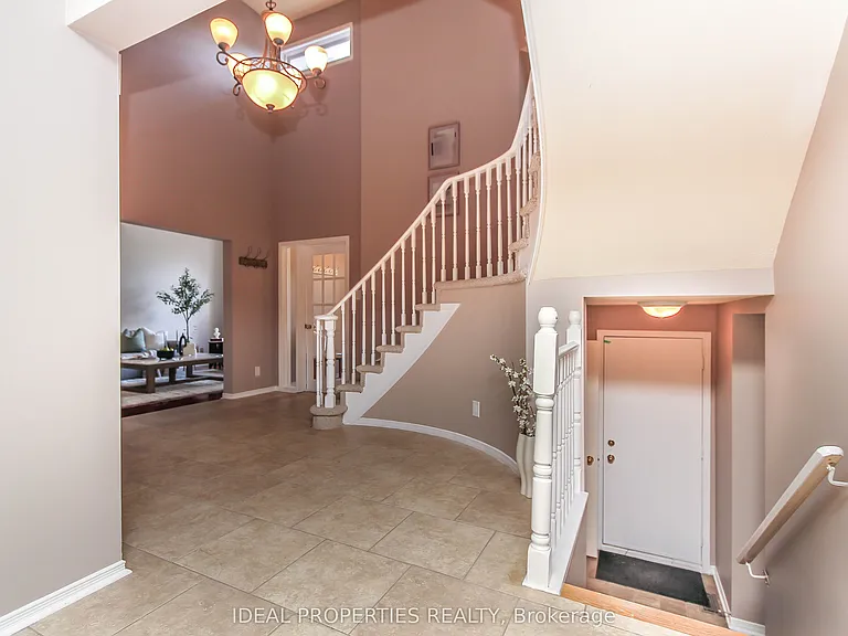 39 Huntings End Ave — Photo 37