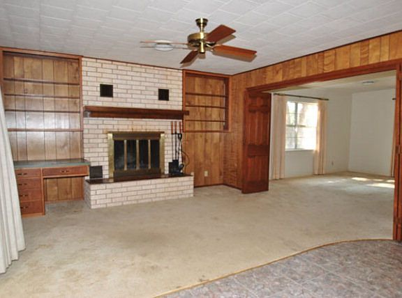 4th image of 169 Bob Moritz Dr