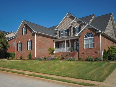 402 Gladstone Way, Greer, SC, 29650