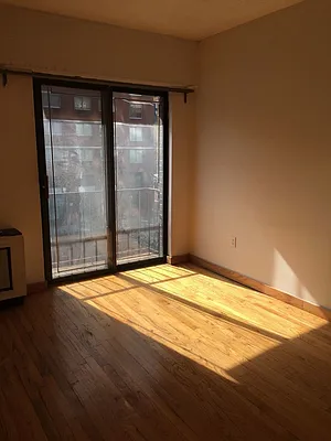 Rented by Avenues Real Estate | media 30