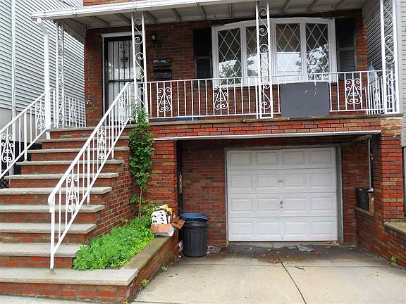 2nd image of 3213 Kennedy Blvd #1