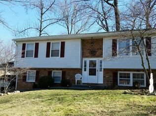 2021 Montclair Dr, Roanoke, VA 24019