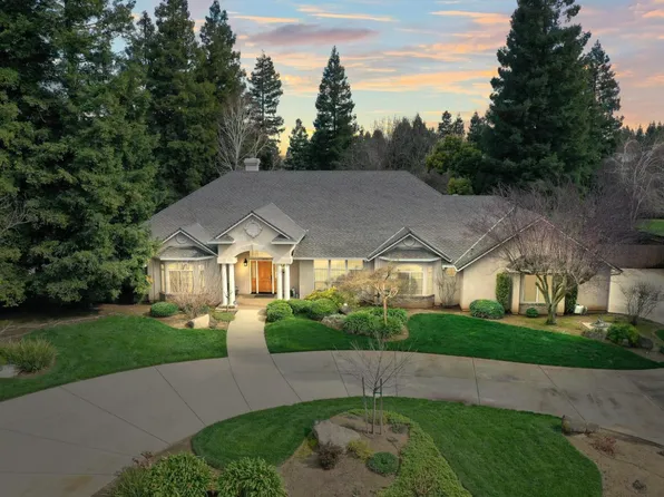 3224 Willow Run Dr, Merced, CA 95340