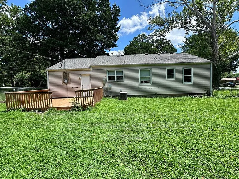 5160 Halsey St — Photo 33