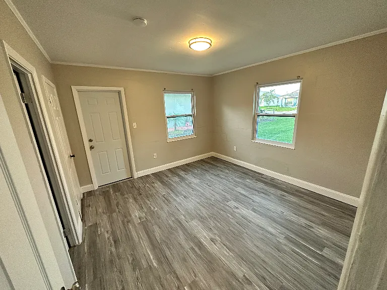 310 Walnut St #A — Photo 7