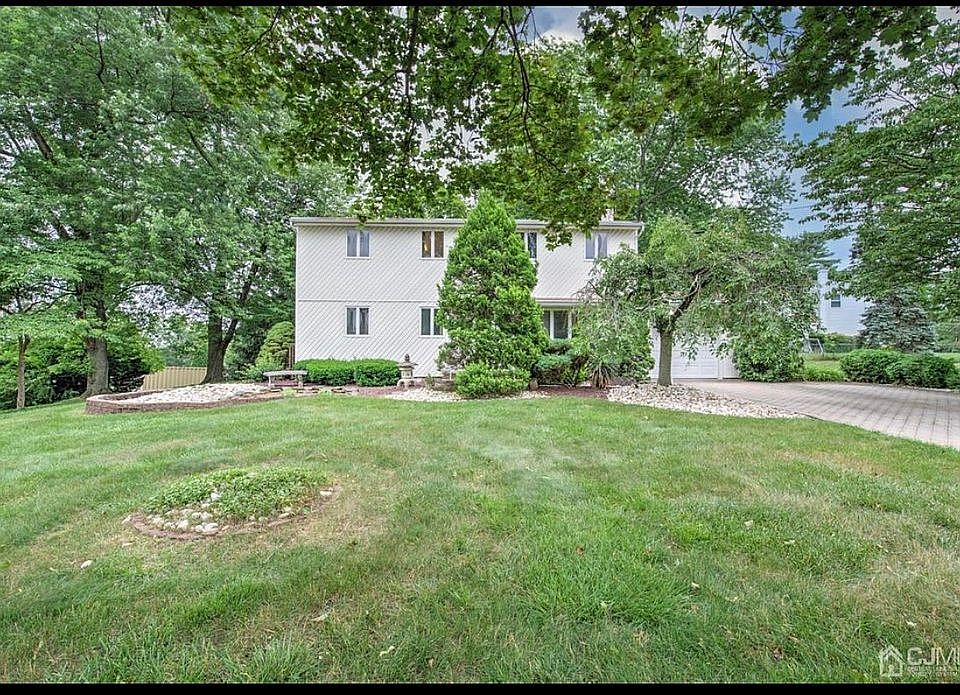 1st image of 35 Flagler St
