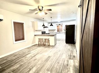 103 NW 6th St, Tuttle, OK 73089