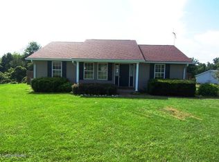 667 Tindale Dr, Taylorsville, KY 40071