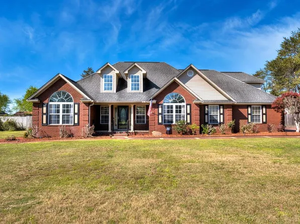 3190 Deer Track Cir, Dalzell, SC 29040