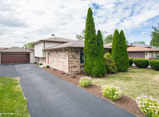 1911 182nd St, Lansing, IL 60438