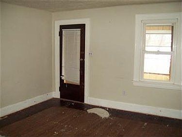 2nd image of 114 E State St