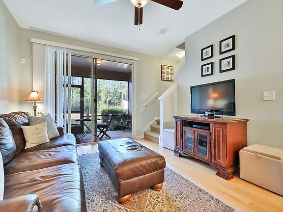 5th image of 6185 Bartram Village Dr